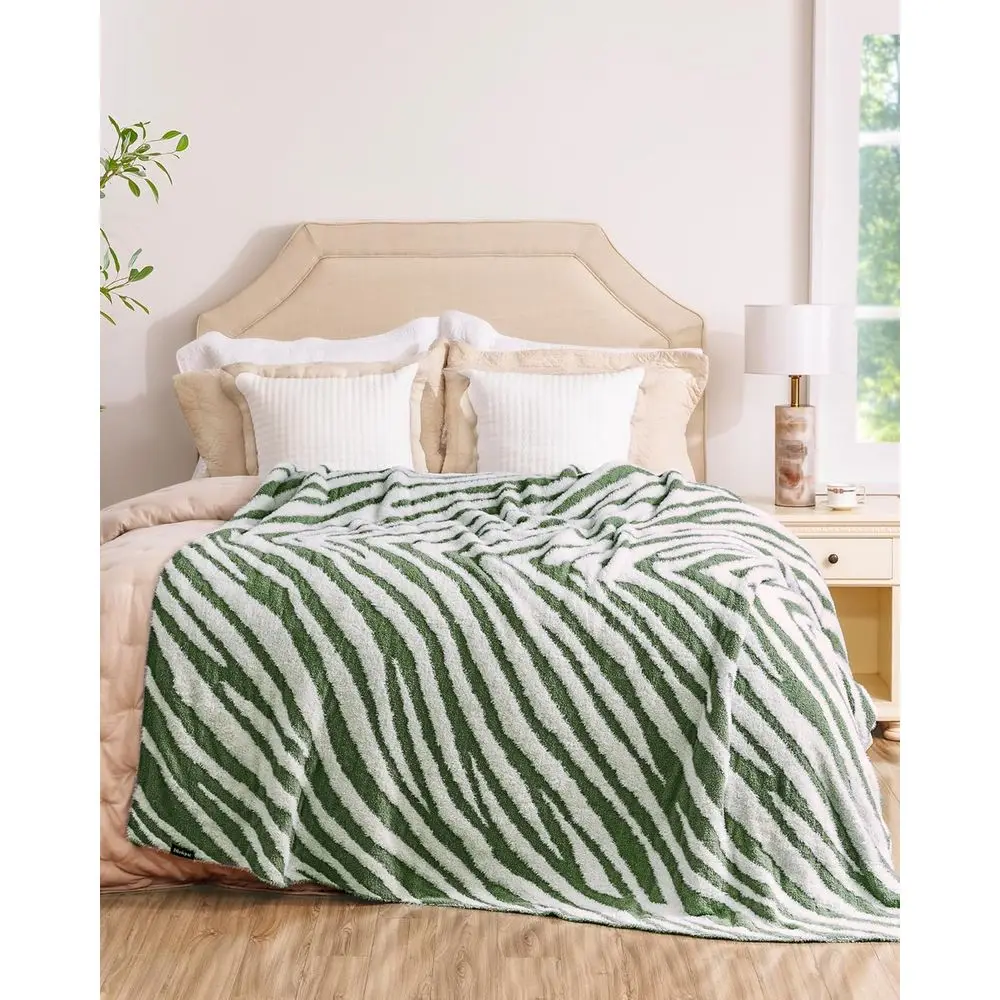 بطانية رمي بطبعة حمار وحشي فائقة النعومة، قطيفة مريحة للأريكة أو السرير، نمط غربي خفيف الوزن، مقاس 60 × 80 أخضر للنساء والمراهقين