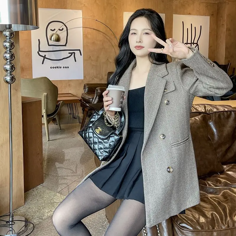 

2025 New Autumn And Winter High-End Woolen Suit Coat Long Jacket Coffee Blazer Thick Quilted Outwear Vintager Female Jackets