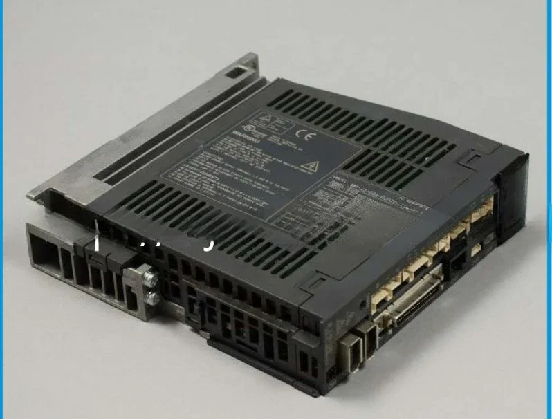 Servo amplifier MR-J3-60A-RJ070