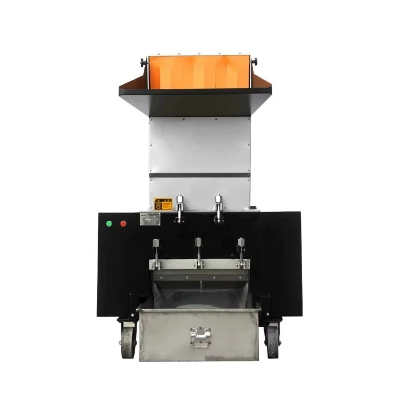Plastic crusher Powerful crusher Particle silent crusher Industrial multi-functional large feeder