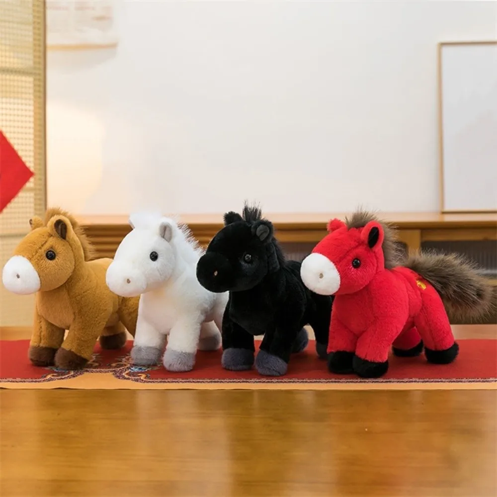 

Мягкая игрушка-талисман 2026: Лошадь на удачу, креативная фигурка милого зодиакального пони для декора дома