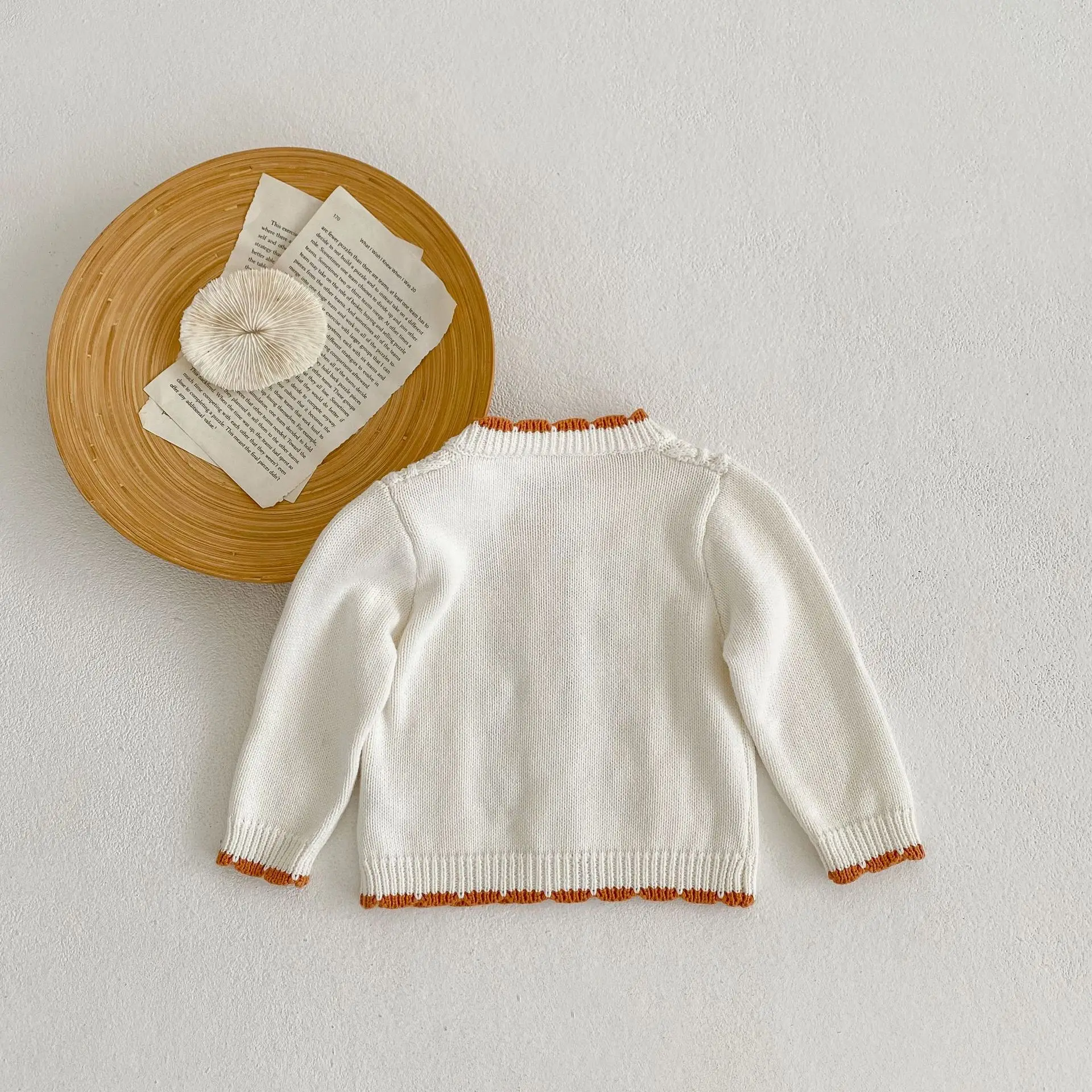 2023 Autumn Newborn Baby Girls Embroidery Flower Single-breasted Top Knitted Sweater: Cute Toddler Outwear Coat, 0-3Y