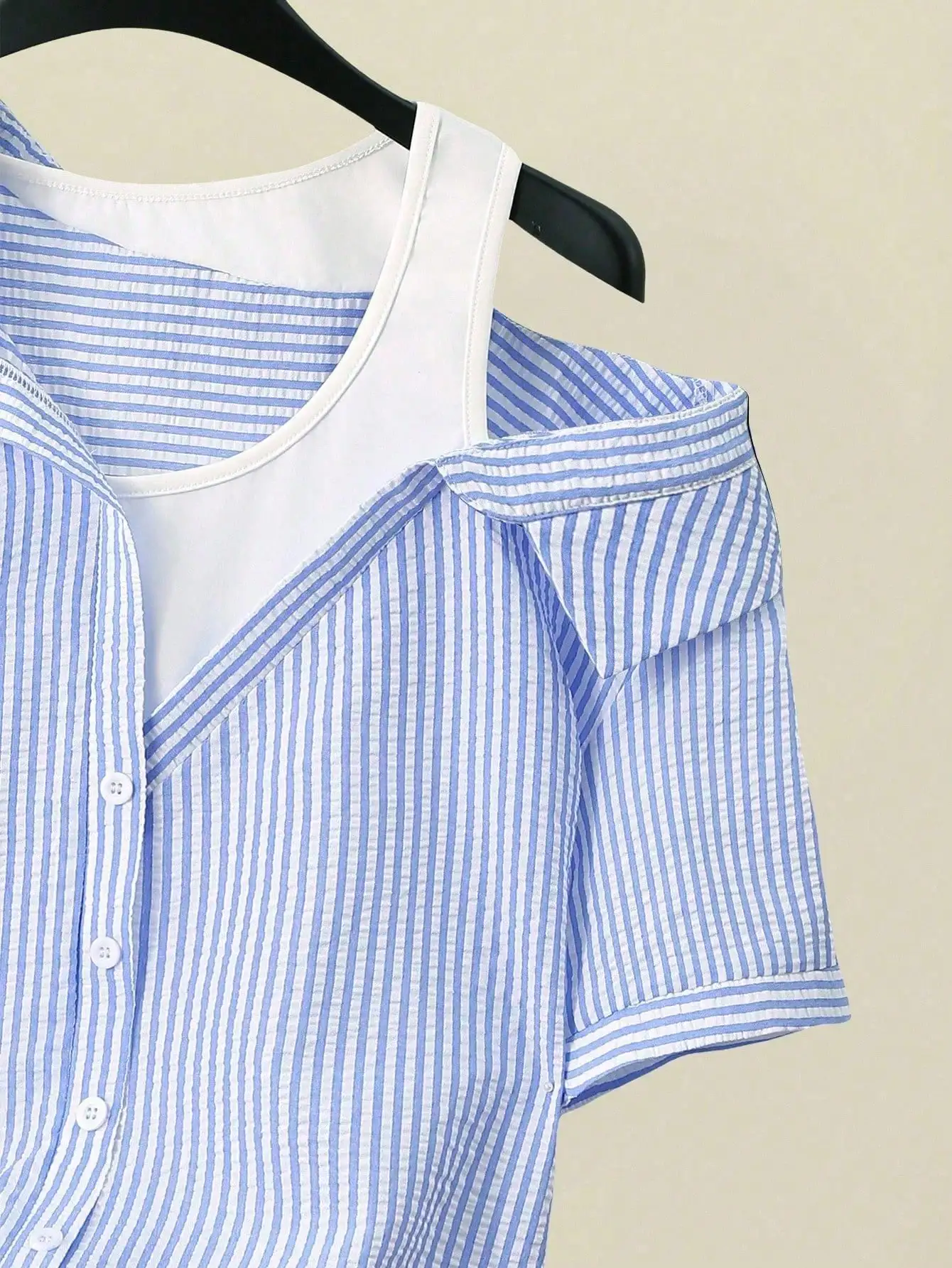 

Полосатая повседневная блузка с короткими рукавами и открытыми плечами для женщин, летняя