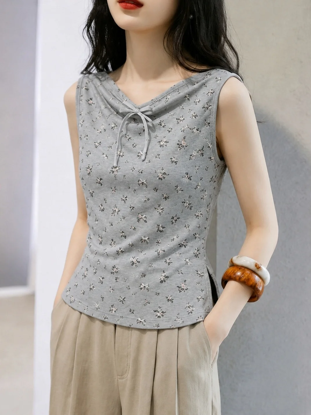 

Floral Print Summer Vest Women's Fashionable Sleeveless Top Slimming Trendy Korean Style Straight Cut Commute Wind Outerwear
