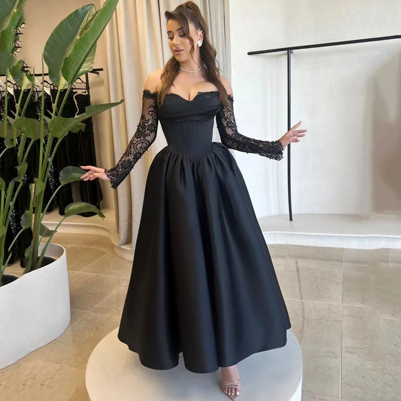 Sumnus Black A-Line Satin Prom Dresses Elegant Off Shoulder Sexy Evening Dress Floor Length With Lace Formal Gowns Customized