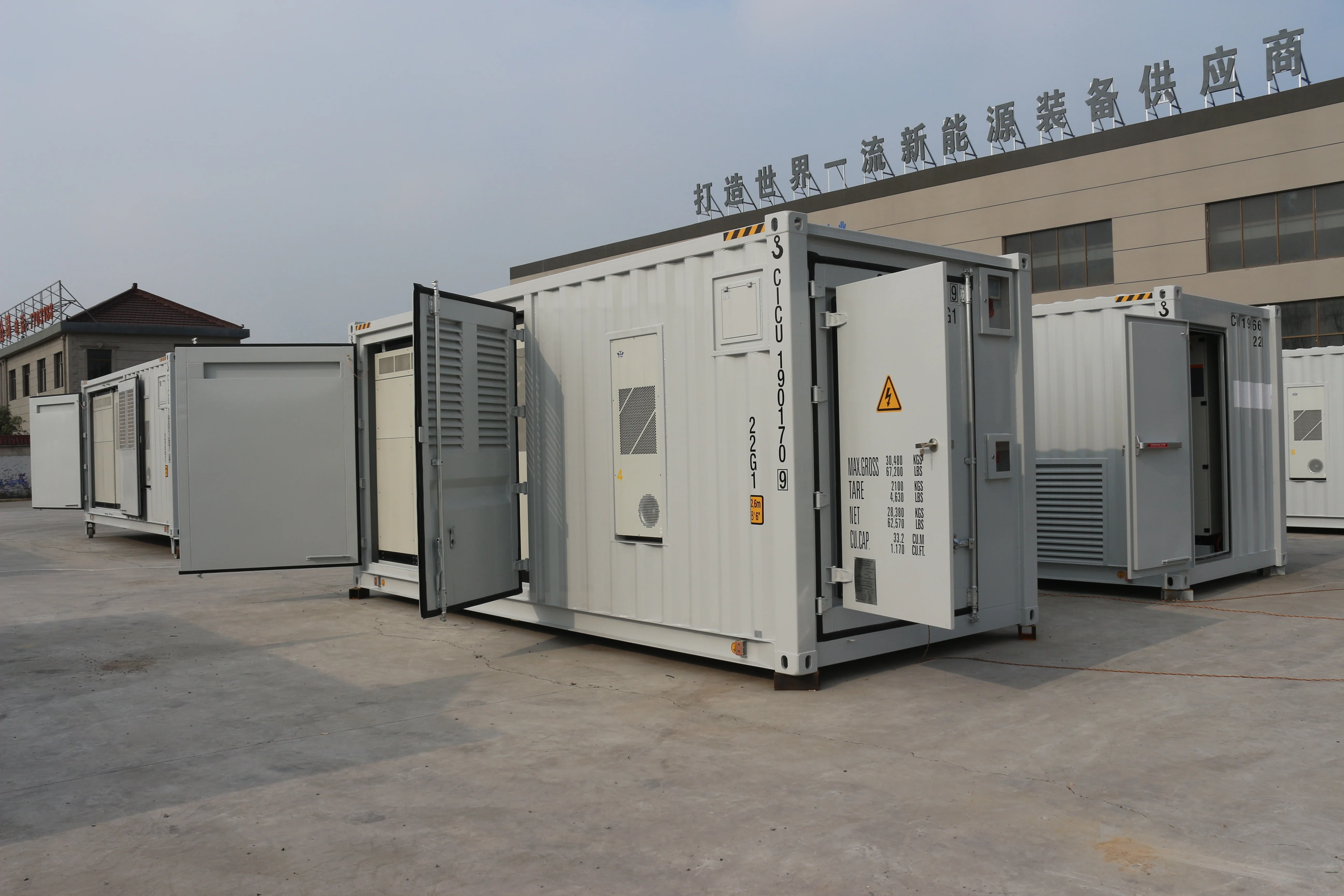 Cooling Customizable Options 500~1000V System Voltage Containerized Lithium Ion Energy Storage with Liquid