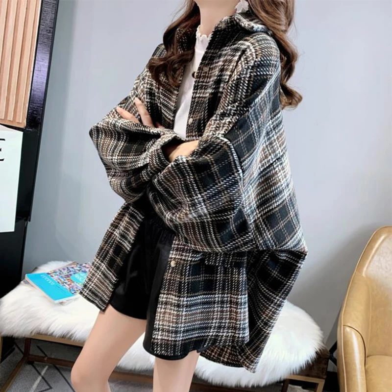 

Утепленная женская рубашка в клетку, осенне-зимнее шерстяное пальто средней длины свободного кроя в ретро-стиле с пуговицами, длинными рукавами и воротником