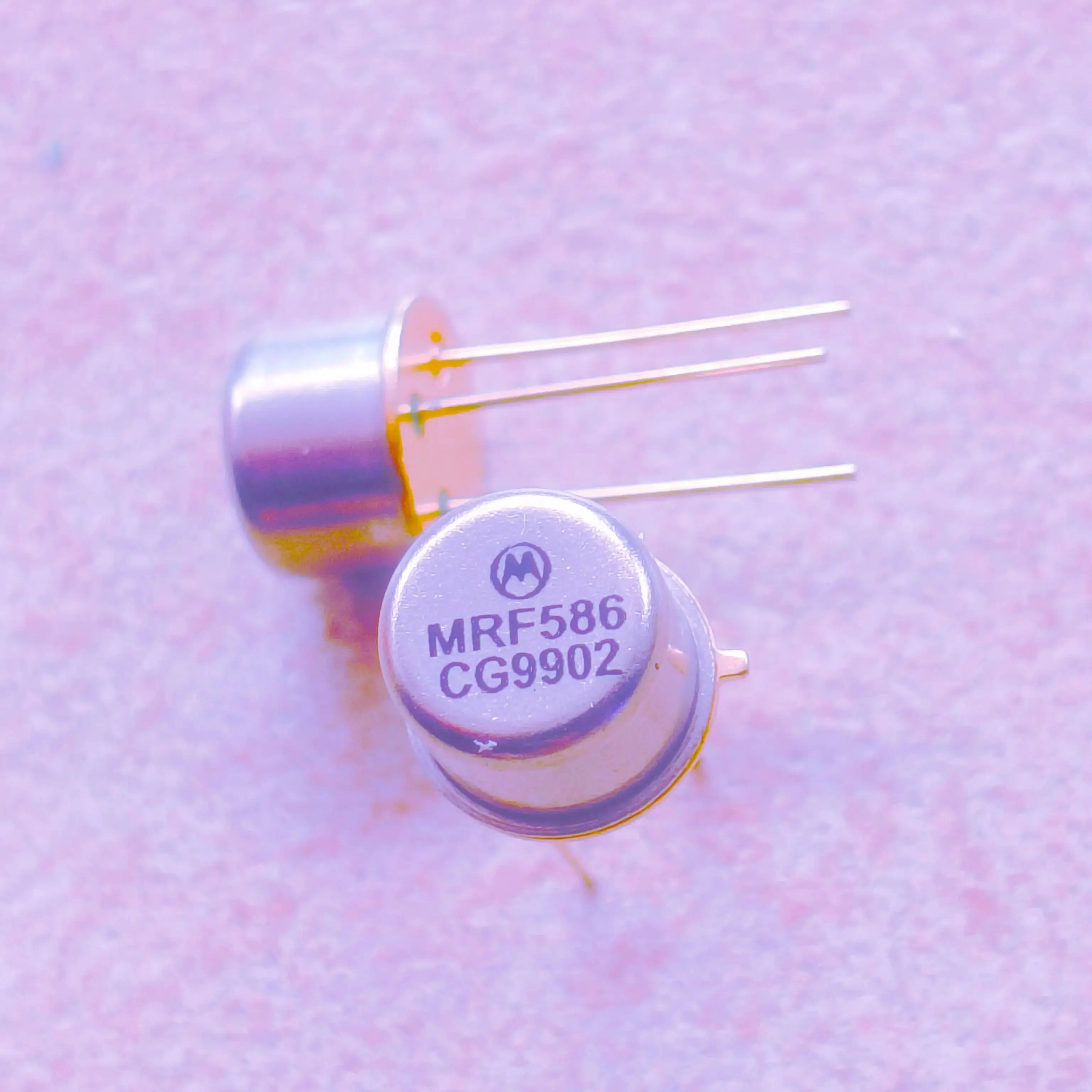 

1pcs/lot MRF586 New&Original In Stock