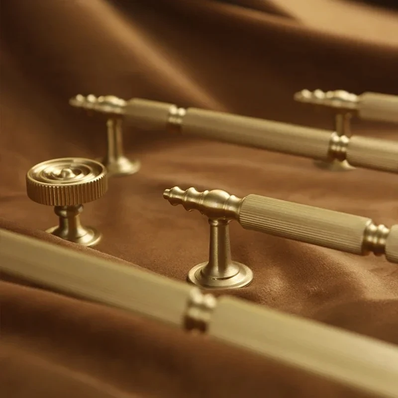 

Vertical Grain/Line Design Solid Brass Knobs T Bar Handles Drawer Pulls Kitchen Cabinet Knobs and Handles luxury Hardware
