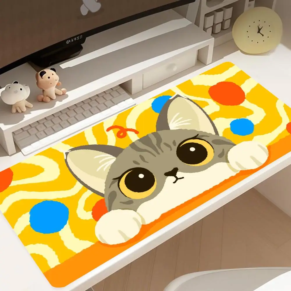 

The cute cat poked its head and looked Non-slip rubber bottom washable mouse pad