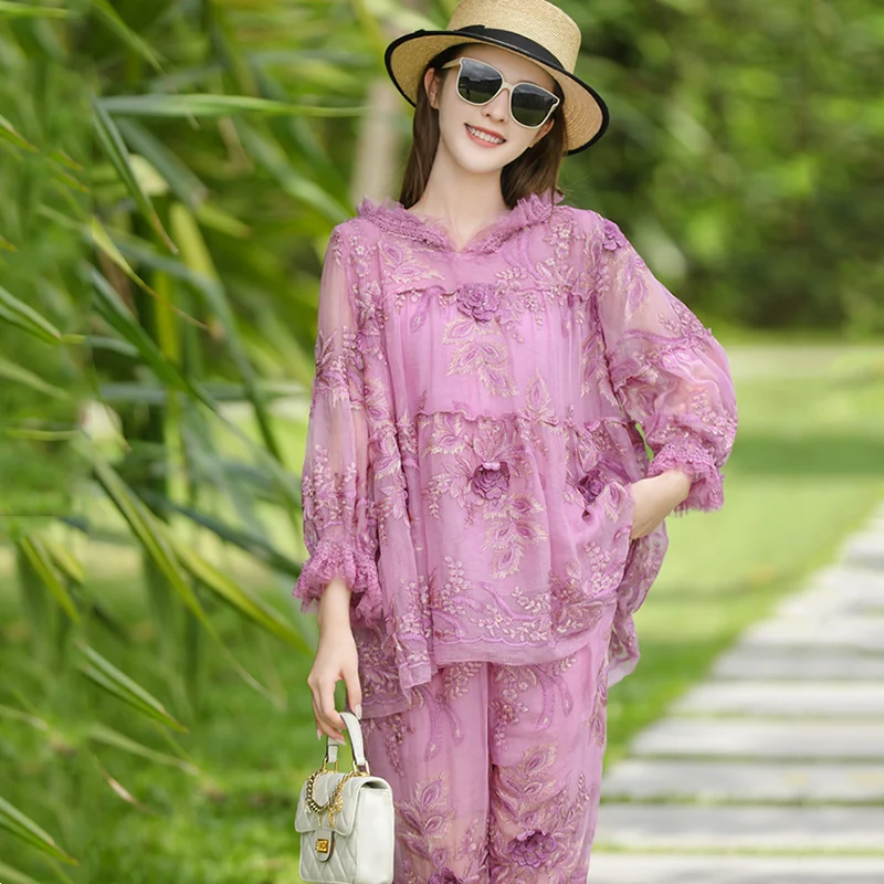 

Summer New Female Elegant Hooded Embroidered Mulberry Silk Loose Top + Elastic Waist Cropped Pants Two-Piece Set One Size