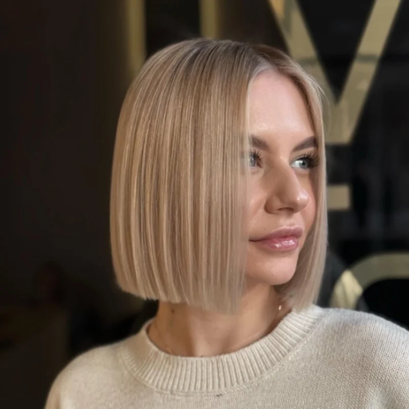

Прямой парик Ombre Ash Blonde с коротким бобом, прямой термостойкий синтетический парик естественного вида для повседневного ношения или косплея