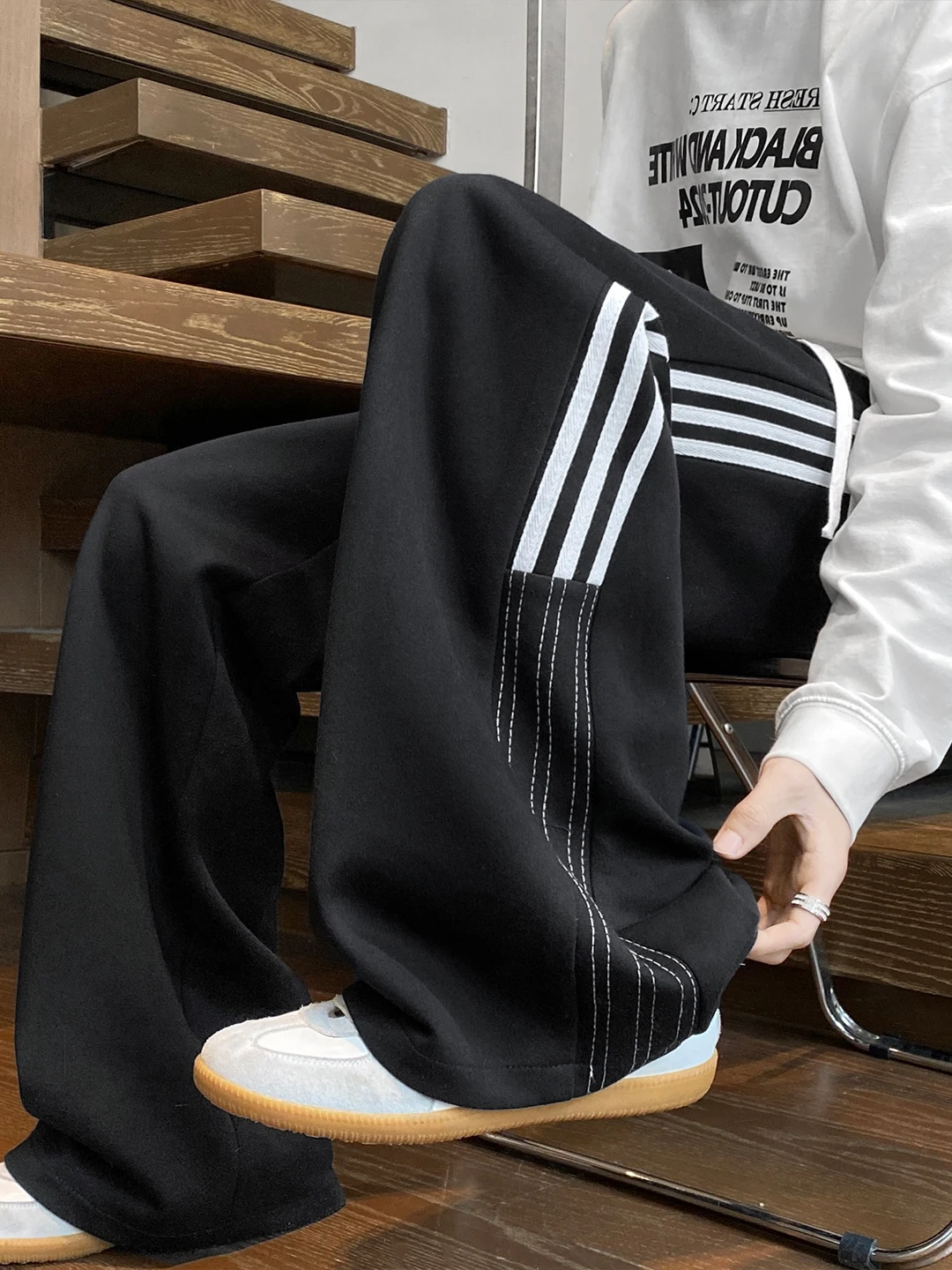 

Bla Stripe Men's Spor Sweatpants Loose Straight Leg American Sle Casual Long Trousers Comfortable Breathable Spring Fas...