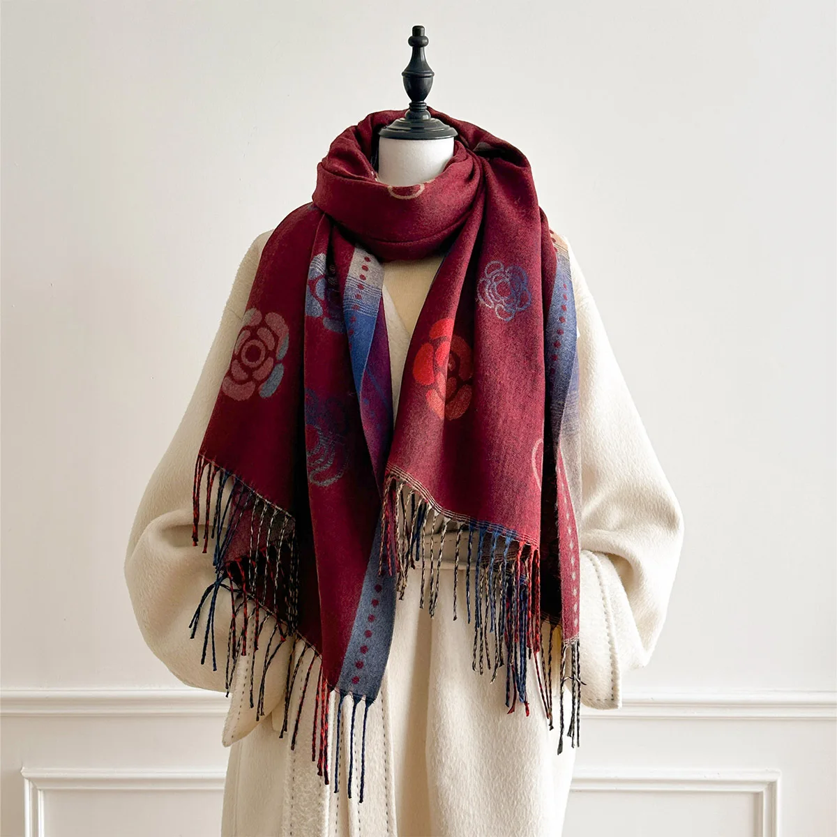 Winter Scarf Women Luxury Floral Print Female Shawl Wrap Elegant Poncho Lady Thick Warm Blanket Gift Echarpe Pashmina 2026