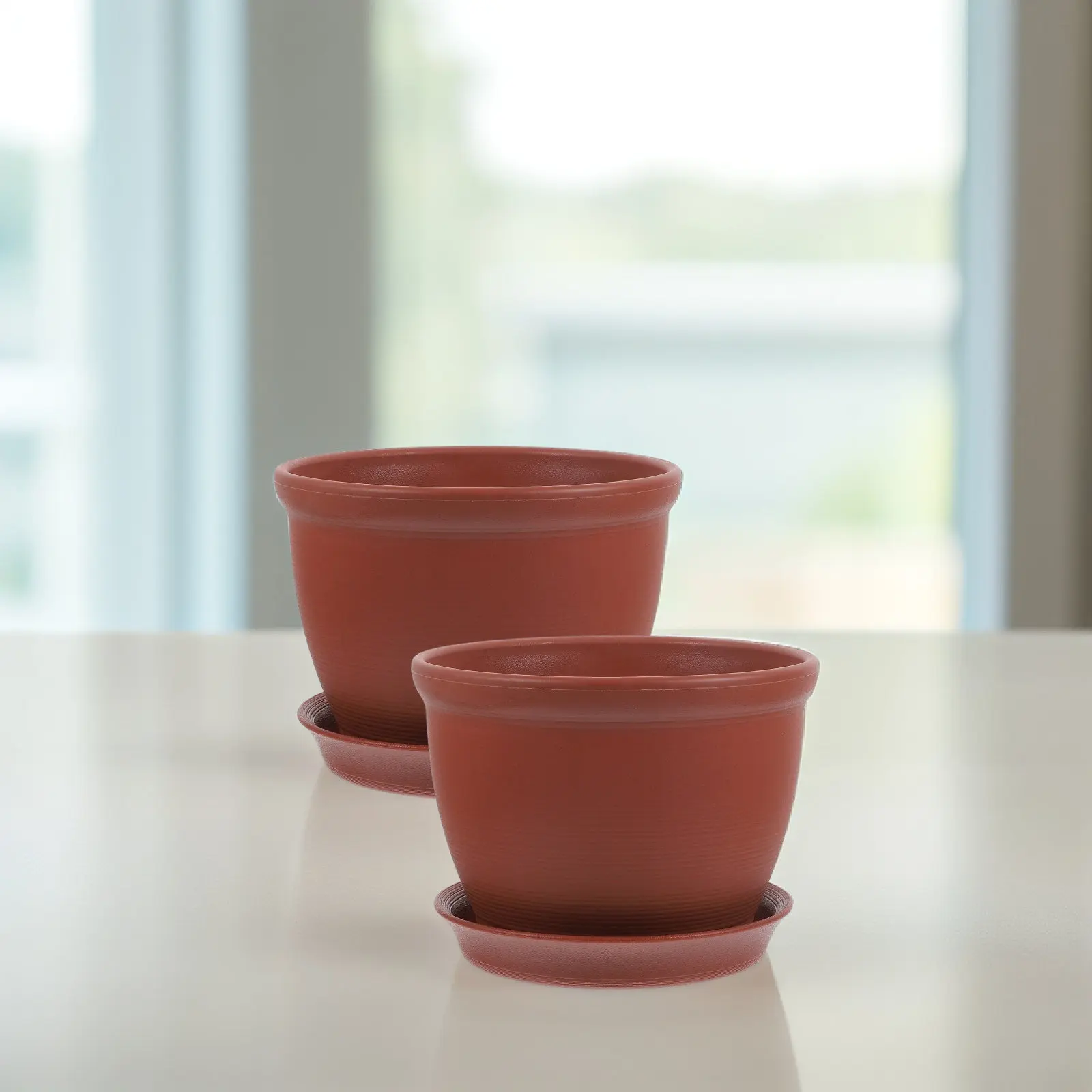 

2 Sets Brick Red Plants Nursery Pots Plastic Flower Planters with Saucer Multiple Drainage for Indoor Succulent