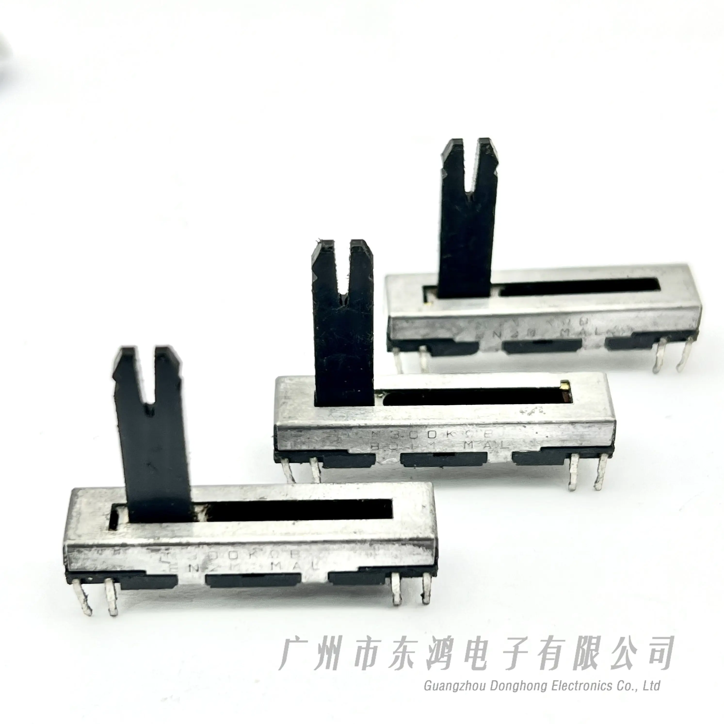 1PCS imported  3.5 cm B300K 8N2M MAL single slip potentiometer for musical instruments with fader handle length 21MM