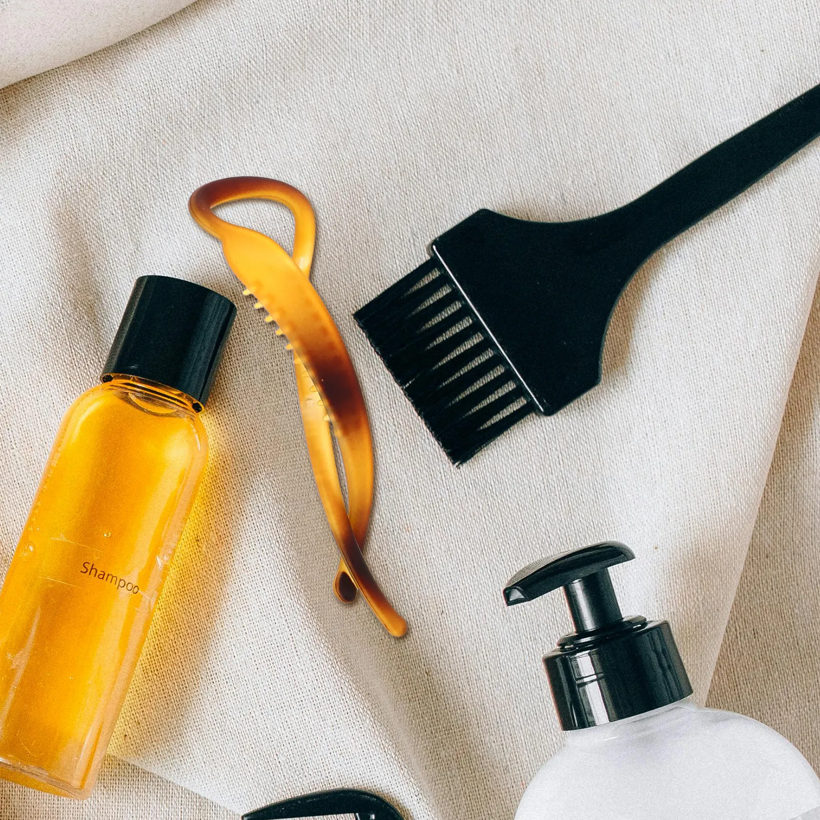 

4Pcs Matte Twist Hair Clips Plastic Ponytail Barrette Banana Clamp Curly Hair Styling Accessories for Women Girls Parties