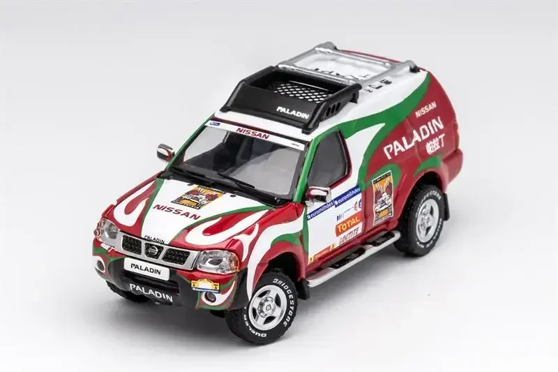 

GCD 1:64 Xterra N50 Paladin Diecast Model Car