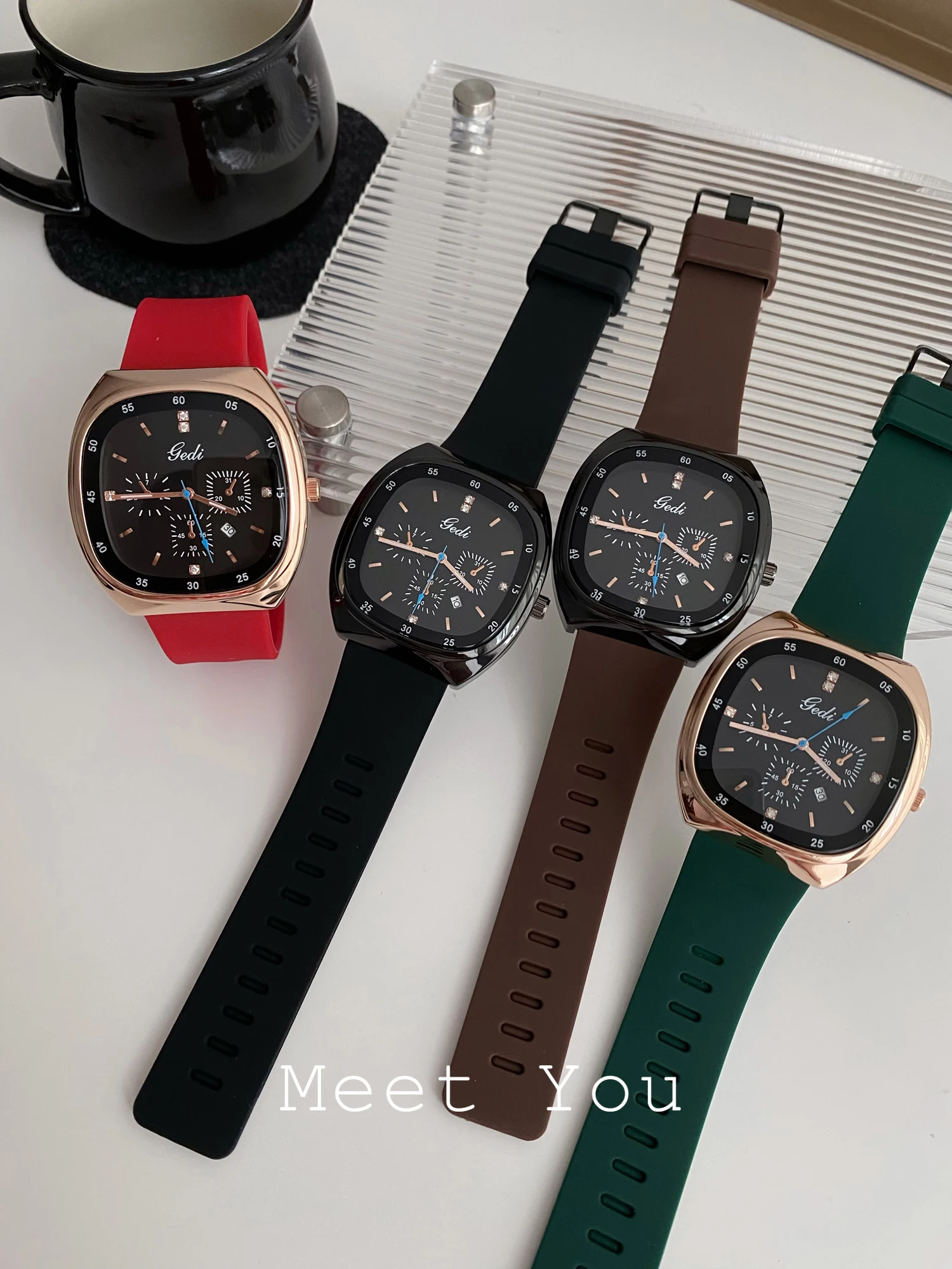 

Premium Selection, Simple and Casual Silicone Watch for Women, Elegant and Versatile, Unisex Wristwatch, Women's Accessories