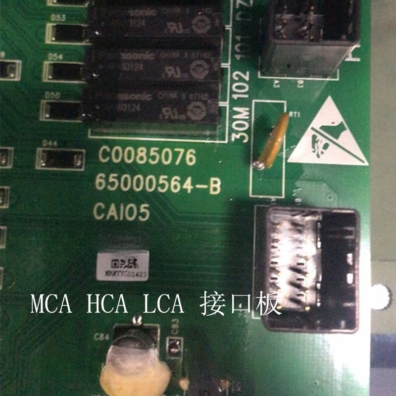 Peças para CAIO5 nova placa de interface de elevador Hitachi CA09-CAIO C0085076 placa principal aberta