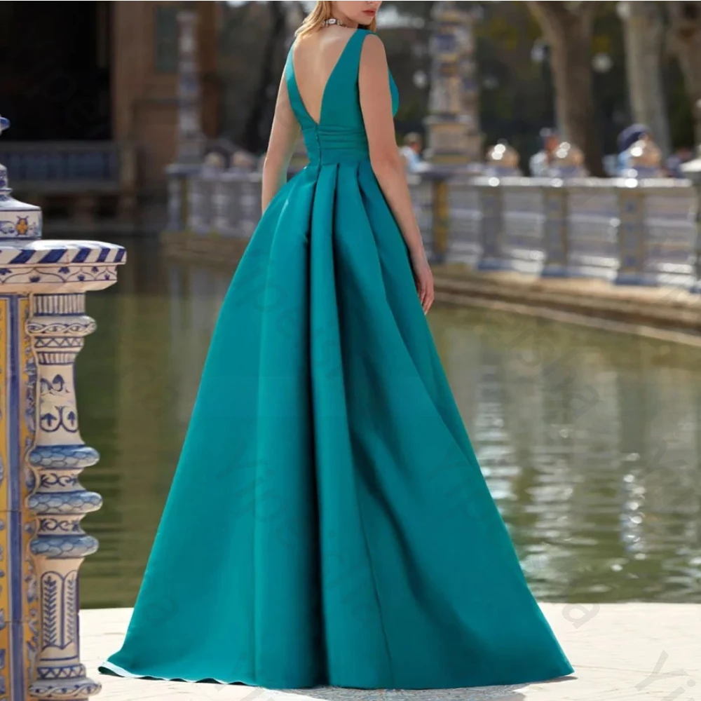 

Customized Satin Sleeveless Evening Dresses Sexy A Line Deep V-Neck Pleat Backless Dress Exquisite High Quality Prom Party Gowns