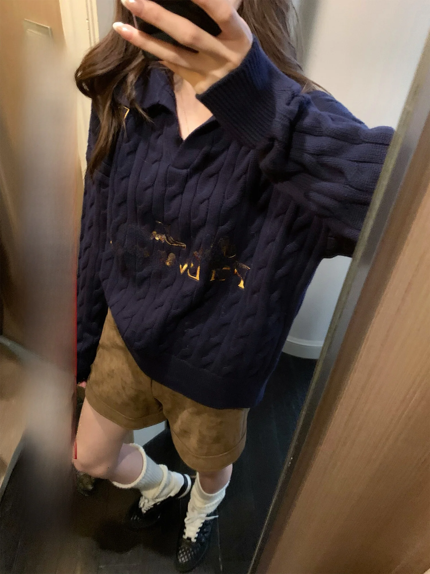 

Blueberry Qie Ne Long Sve Knitted Sweater Women's College Sle Embroidered Twisted Purple Sweater Top