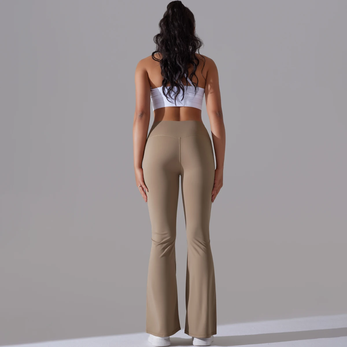 

1 шт., брюки-клеш для йоги для женщин, тонкие повседневные брюки для бега на открытом воздухе с эффектом пуш-ап для тренировок, однотонные быстросохнущие широкие брюки для йоги