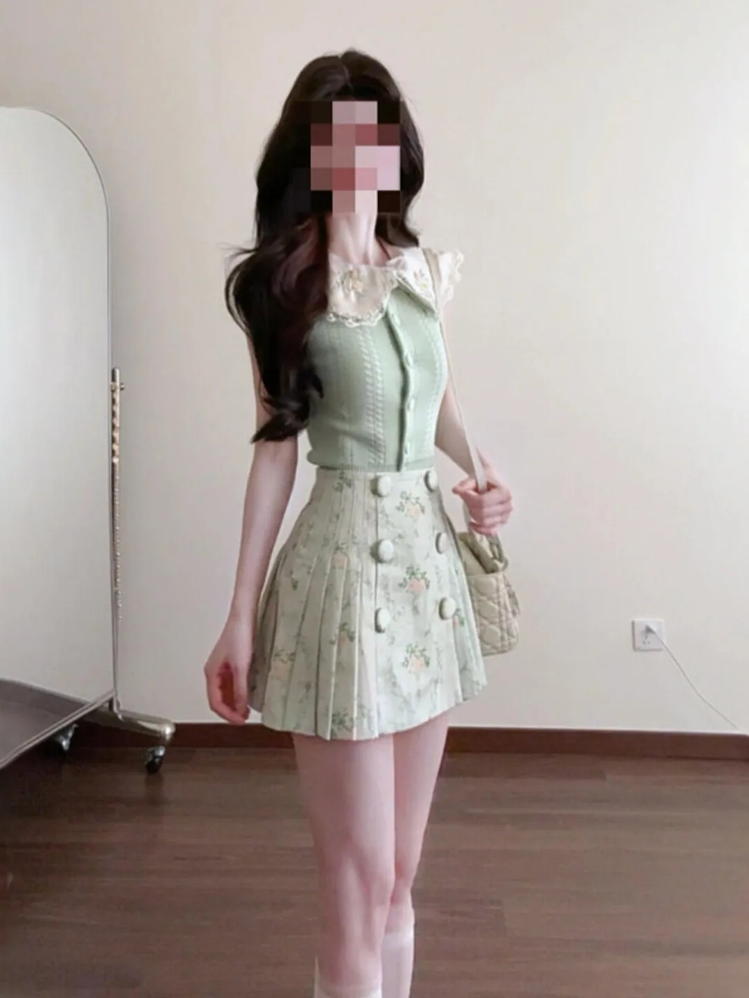 

Elegant Floral Print Half Skirt Set Gentle Style Comfortable Fit Summer Fashion Women's Two-Piece Suit Short Sleeve T-Shirt