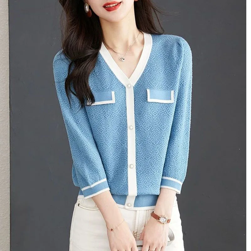 Spring and Autumn Fashion Trend Colored Ice Silk V-Neck Small Fragrant Style 3/4 Sleeve Loose Thin Western Style Women\'s Shirt