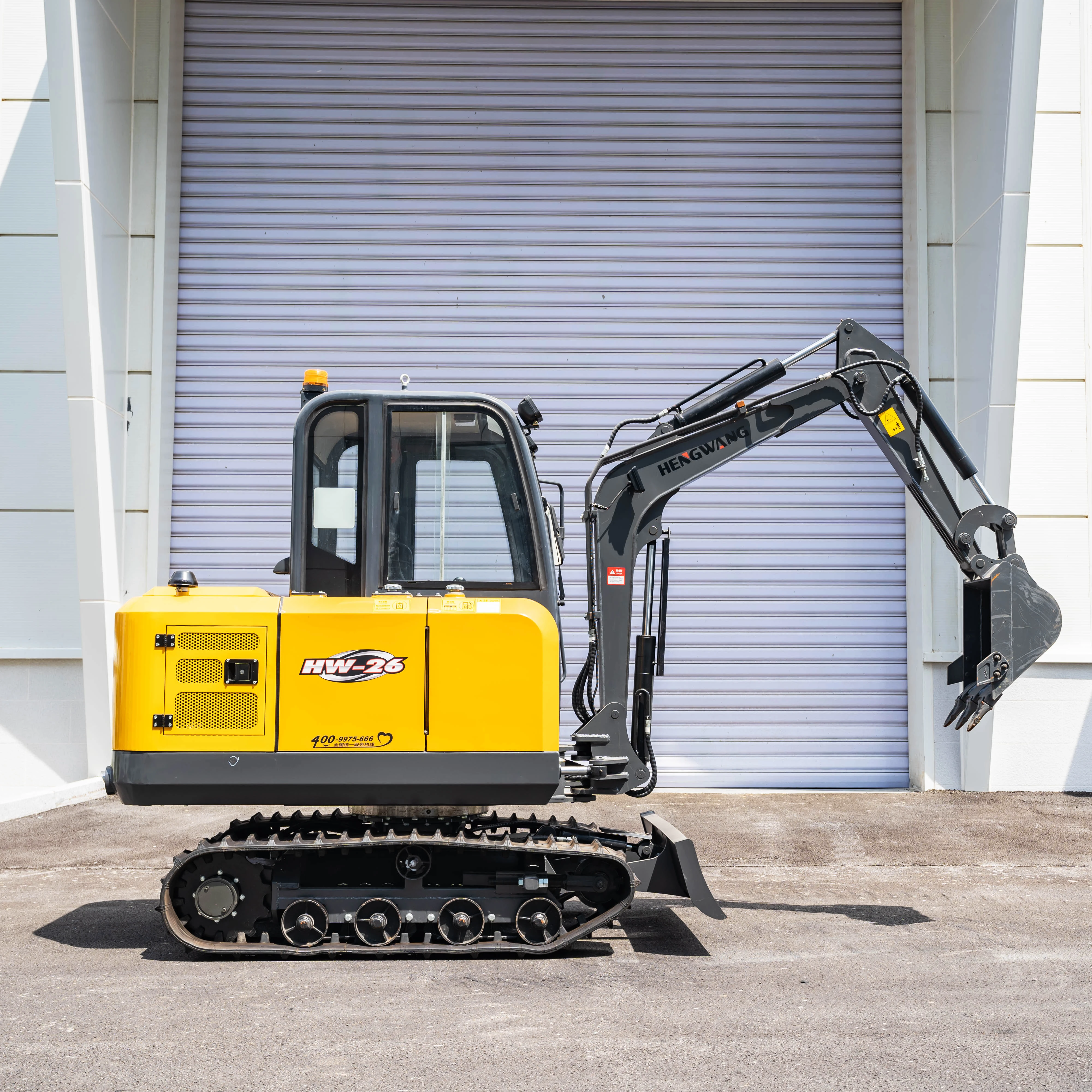 2.5t Hydraulic Diesel Engine Mini Excavator Crawler Excavator 2.5ton Mini Excavators Construction Machinery Euro5  Custom