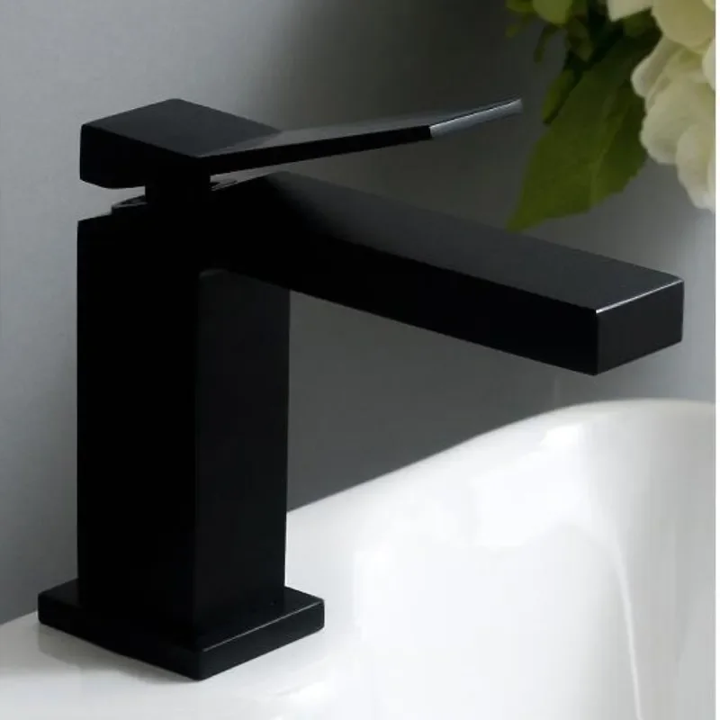 Basin Sink Faucet Brass Brush gold Bathroom Sink Faucet Water Mixer Tap Vanity Hot Cold Water Bathroom Faucets New Brush Gold