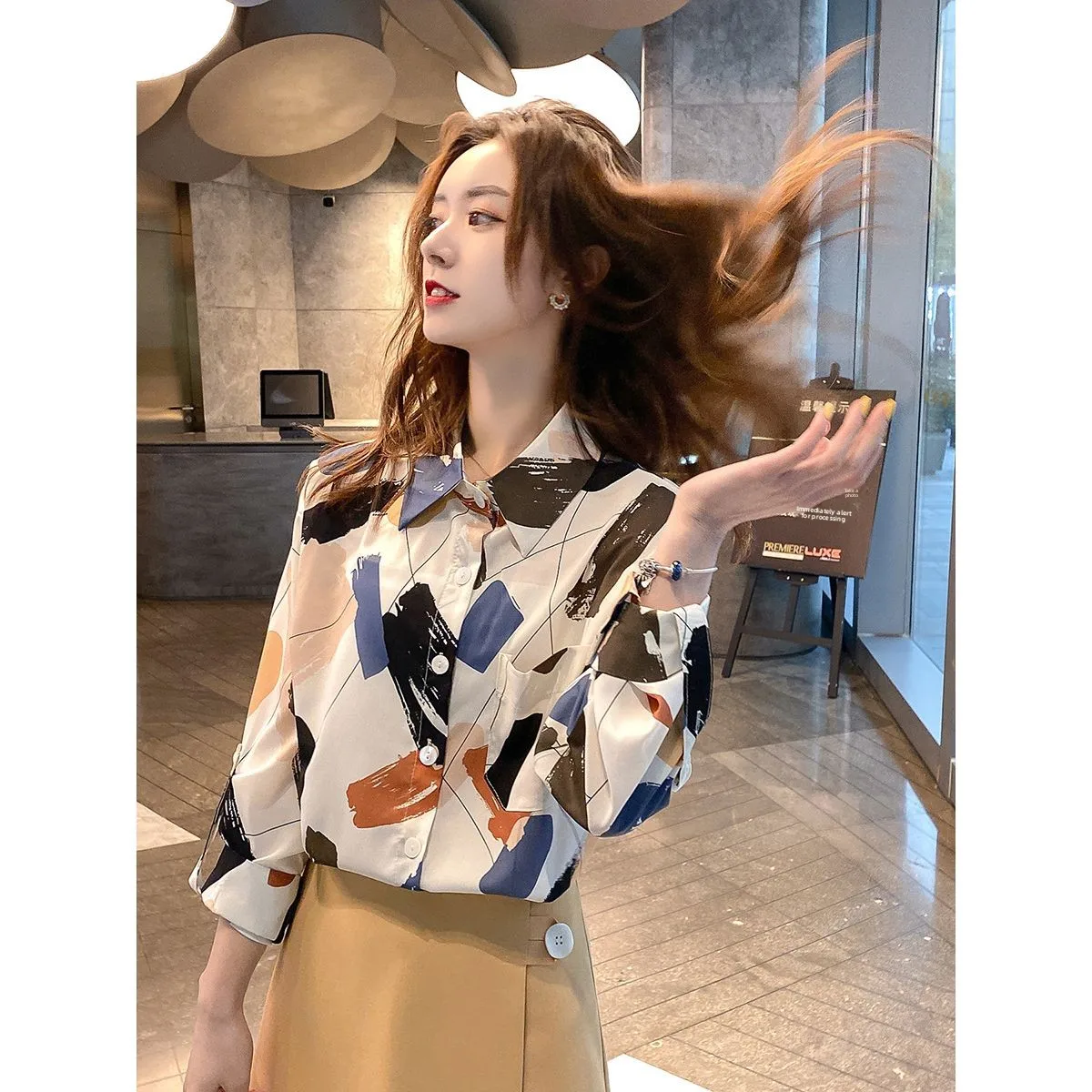 

Женская шифоновая блузка Ele с геометрическим принтом, модная новинка ранней весны, с цветочным узором, длинными рукавами и воротником