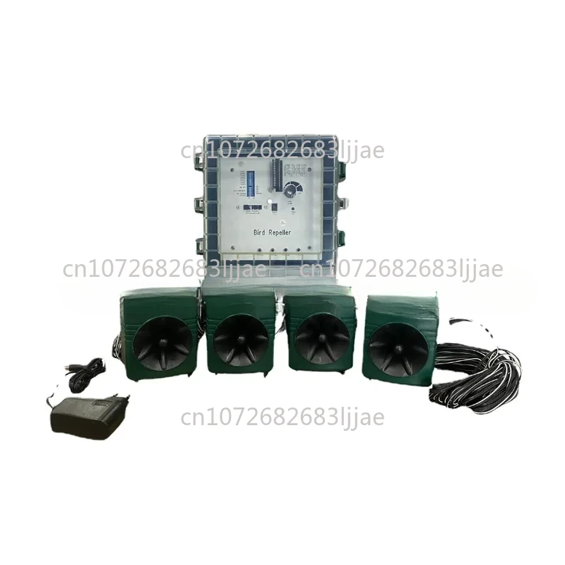 

Outdoor Ultrasonic 4 Speakers System Sound Bird Deterrent Device Waterproof Anaimal Repeller