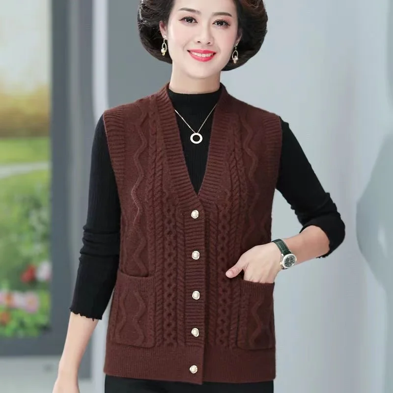 New Middle-Aged Elderly Mother Vest Women Autumn V Neck Knitting Cardigan Tops Casual Sleeveless Solid Color Waistcoat Female