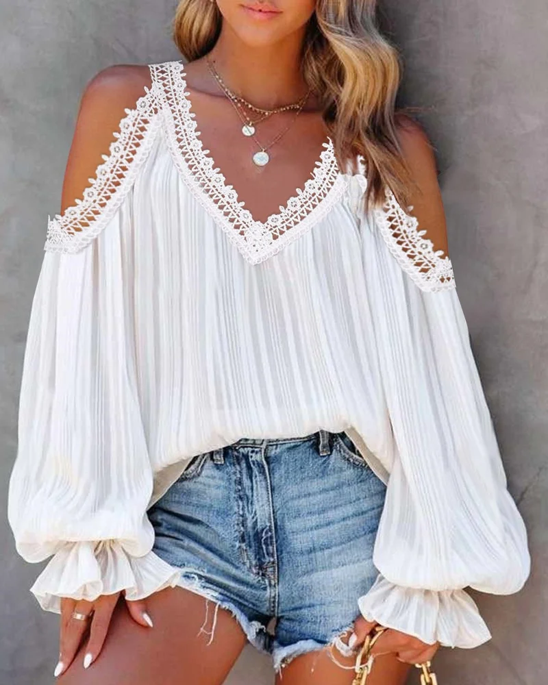 Fashionable Lace Splice off Shoulder Top Women's Lantern Sve Polyester Fabric Summer  Collection Ladies' Premium Wear