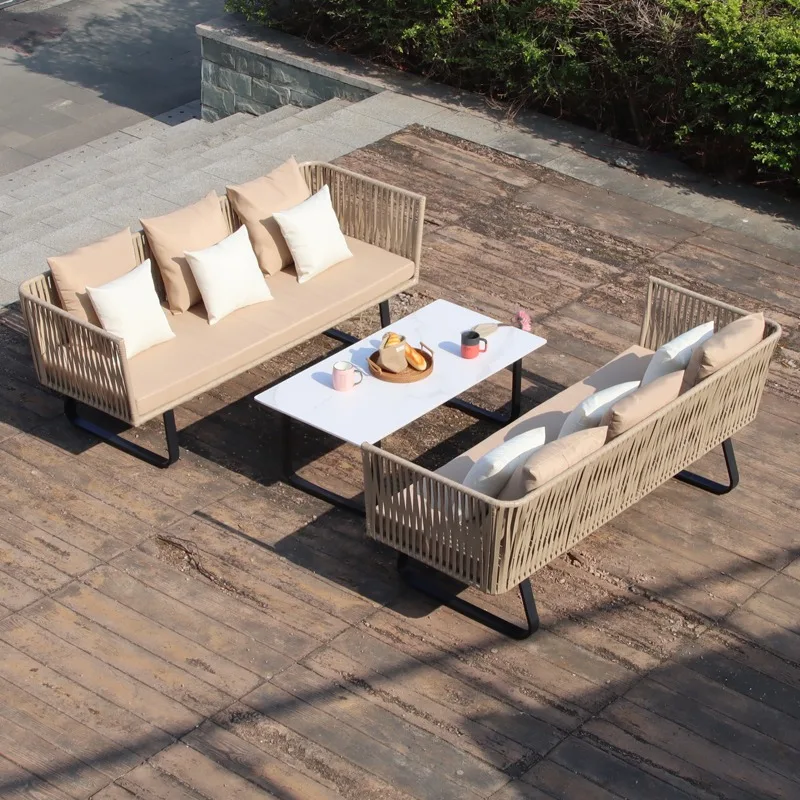 

Customizable Set di mobili da giardino rotondi in plastica Set di mobili da giardino per patio nordico Set da salotto in tessuto