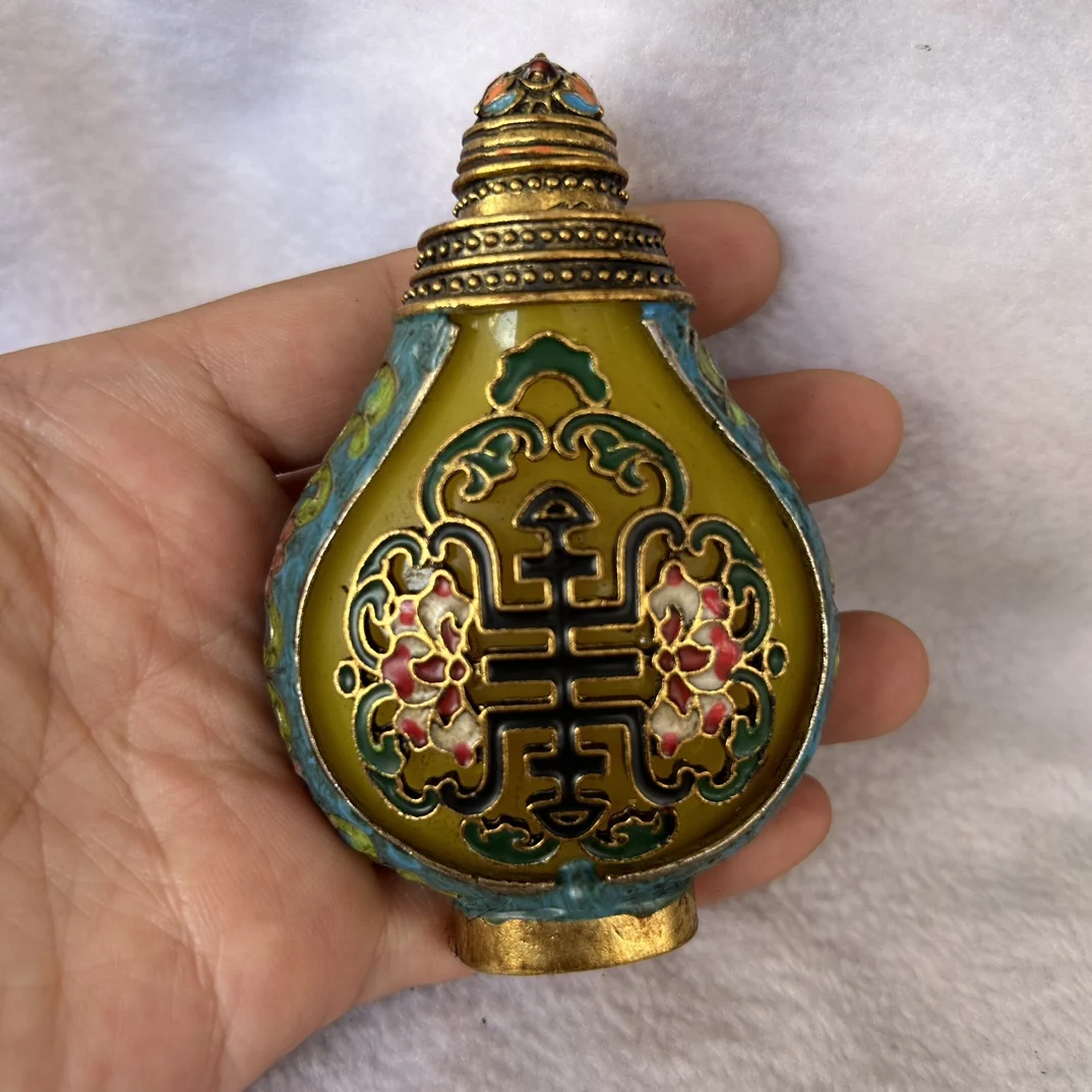 Vintage Honey Wax Longevity Character Snuff Bottle Decorative Ornaments