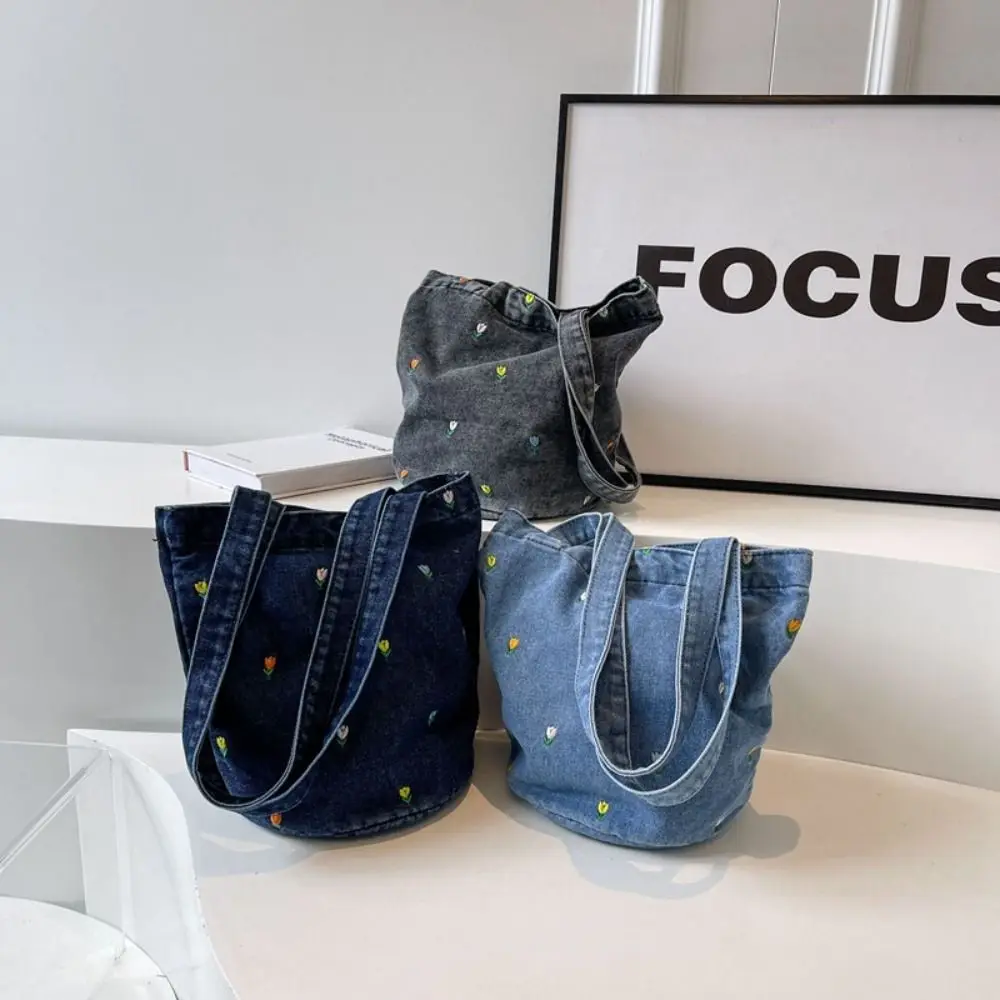 

Portable Vintage Denim Bucket Bag Sweet Cute Cloth Tote Bag Handbag Large Capacity Embroidery Flower Shoulder Bag Girls