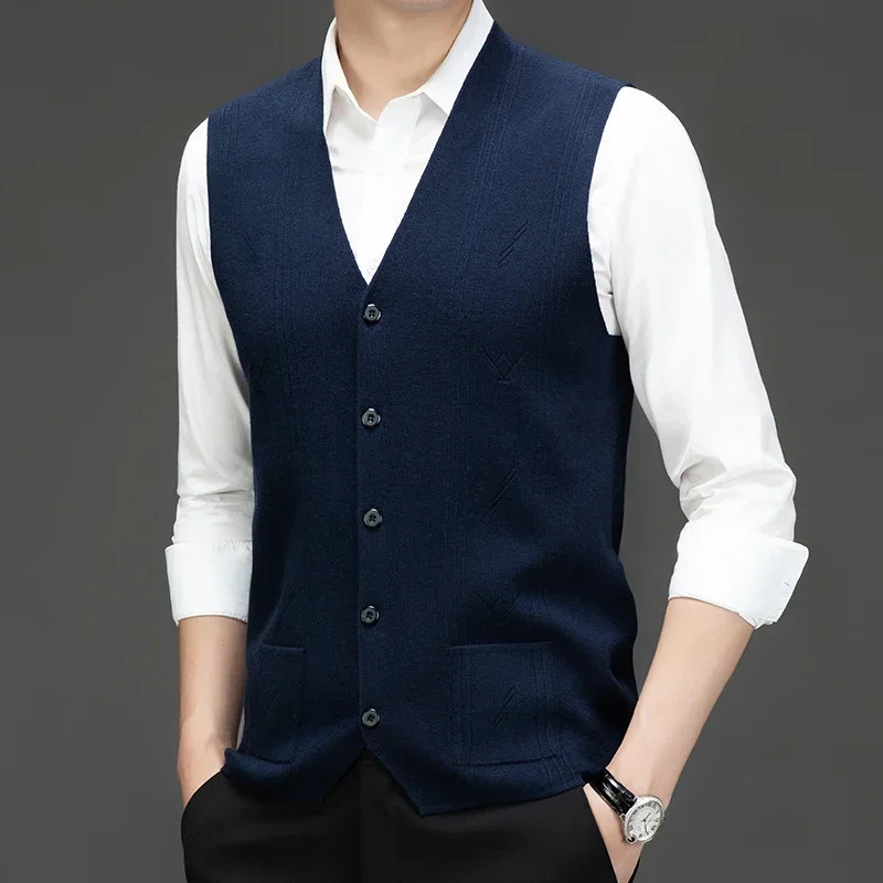 

Warm Knit Vest Button Fashion V-neck Sleeveless Sweater Autumn Top Thick Men's Western Vest Casual Suit Vest Business Clothes