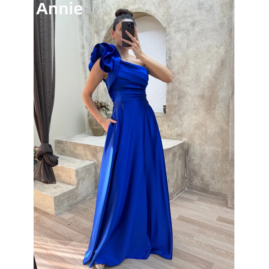 Vestidos de noite em forma de A com bolsos, bainha enrolada à mão, um ombro, vestido azul de baile, elegante vestido de casamento