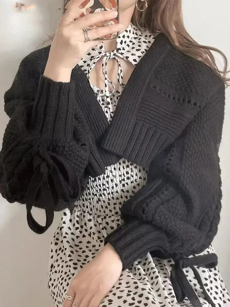 

Autumn women's sweater lace-up long sleeve short cardigan women's coat South Korea simple all-in-one knitwear