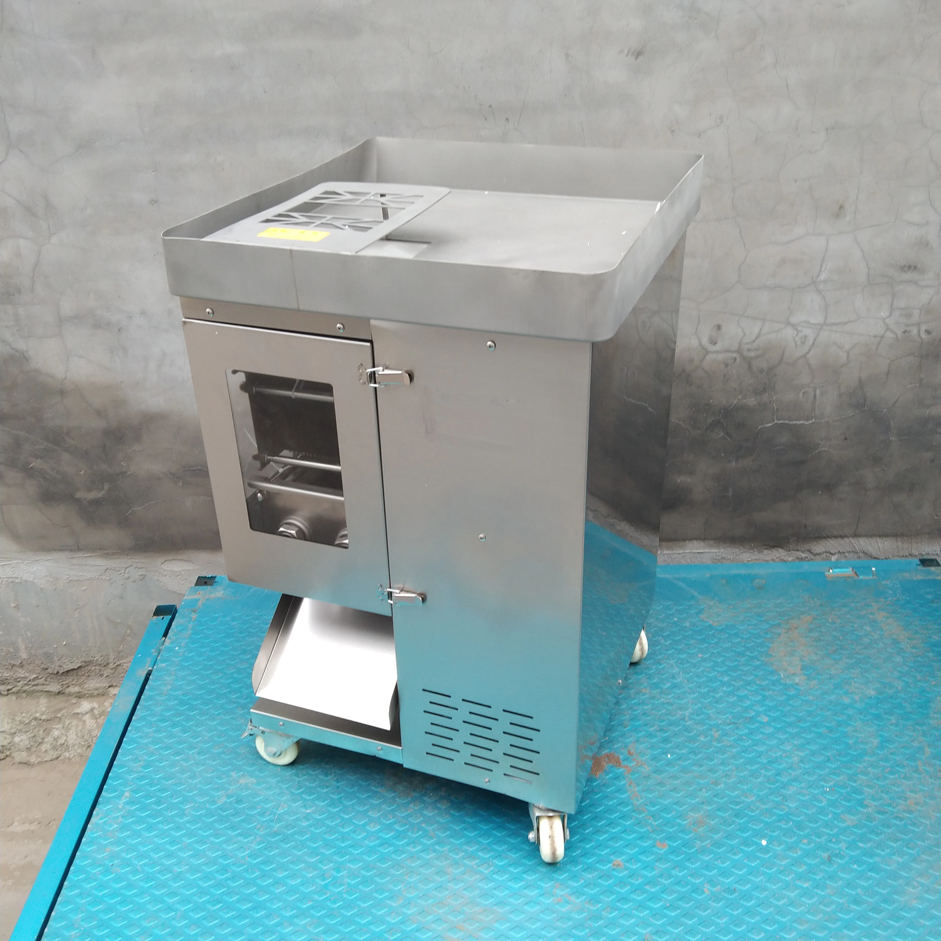 

Commercial Automatic Electric Chicken Fillet Breast Fresh Pork Beef Meat Slice Slicer Slicing Cutter Cutting Machine