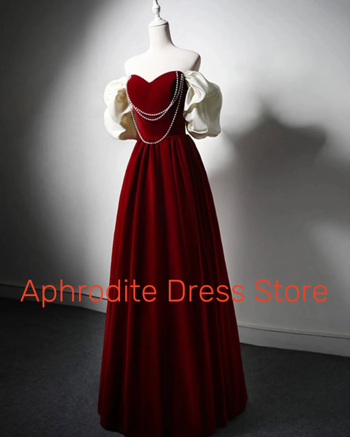 Personalizzato squisito jersey con spalle scoperte Perle che bordano abiti da sera Delicato abito da ballo con scollo a cuore Arabia Saudita