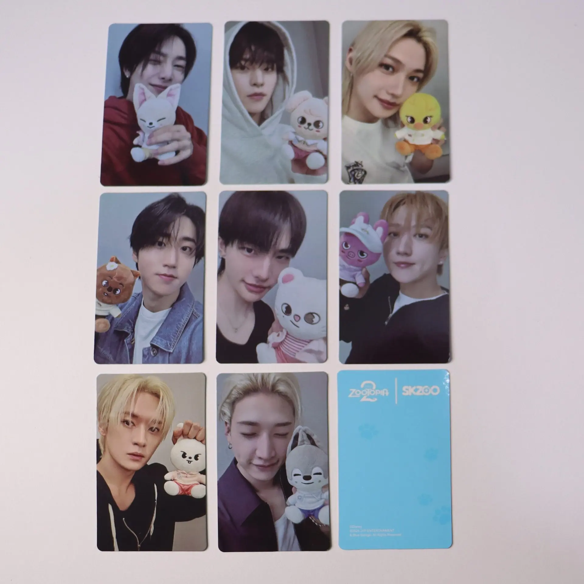 

Stray Kids DOIT Small Card Huang Xuanchen Fang Can HAN Flash Card Special Edition Card SKZOO Peripheral Small Card