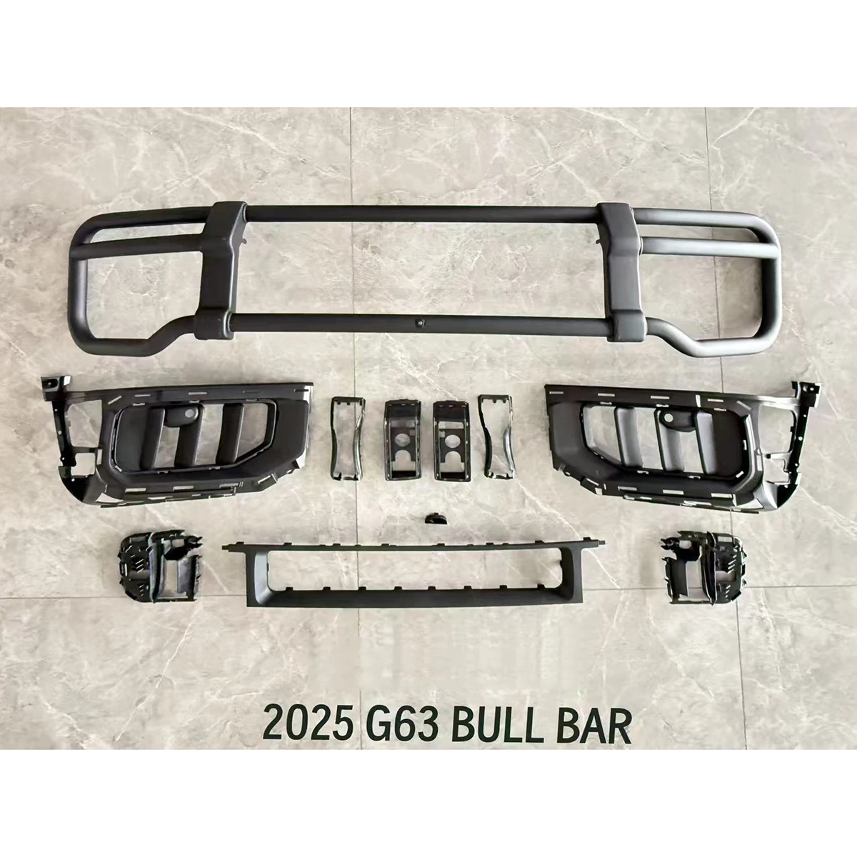 

FRONT BUMPER Black Bull Accessories Safari Bar Winch Bumper Bull Bar Front Bumper Guard for Mercedes benz W465 G63 2025