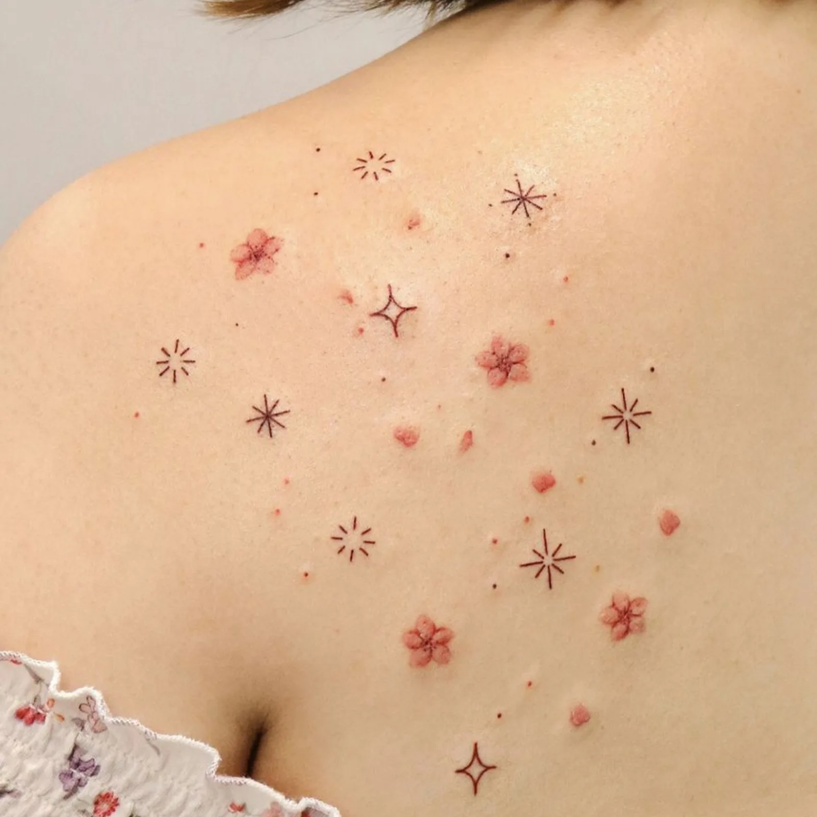 Fresh Red Floral Temporary Tattoo Sticker Waterproof Long Lasting for Women Clavicle Neck Shoulder Sexy