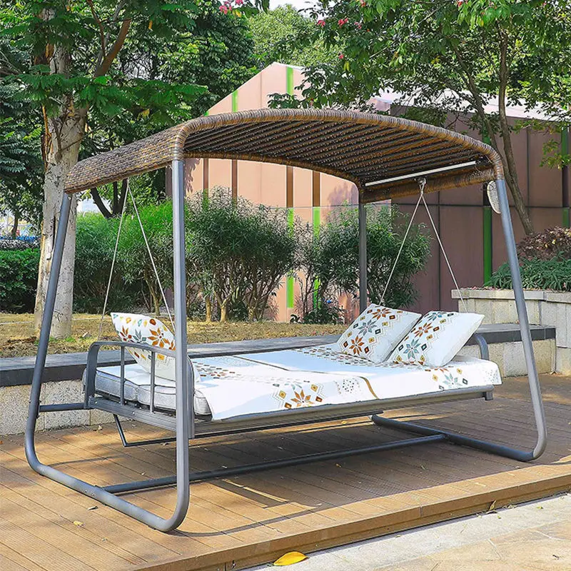Outdoor Courtyard Swing Rockers, Outdoor Garden Villa Solar-powered Home Internet-famous 4-person Swing Hanging Chairs, Hammocks