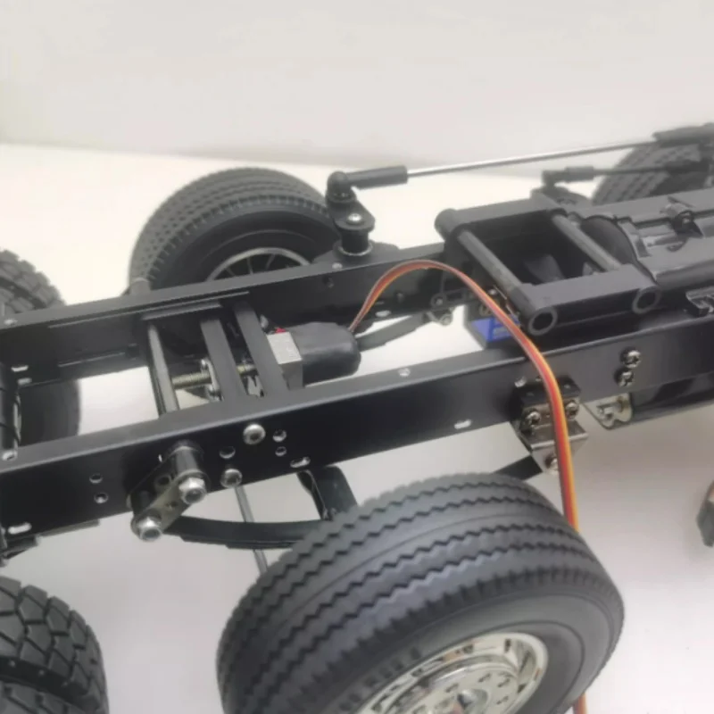 1 pz Metallo Nero Assale di Sollevamento Modifica per 1/14 Tamiya RC Camion Auto Per Scania 770S 6X4 56368 8X4 56371 Parti Fai Da Te