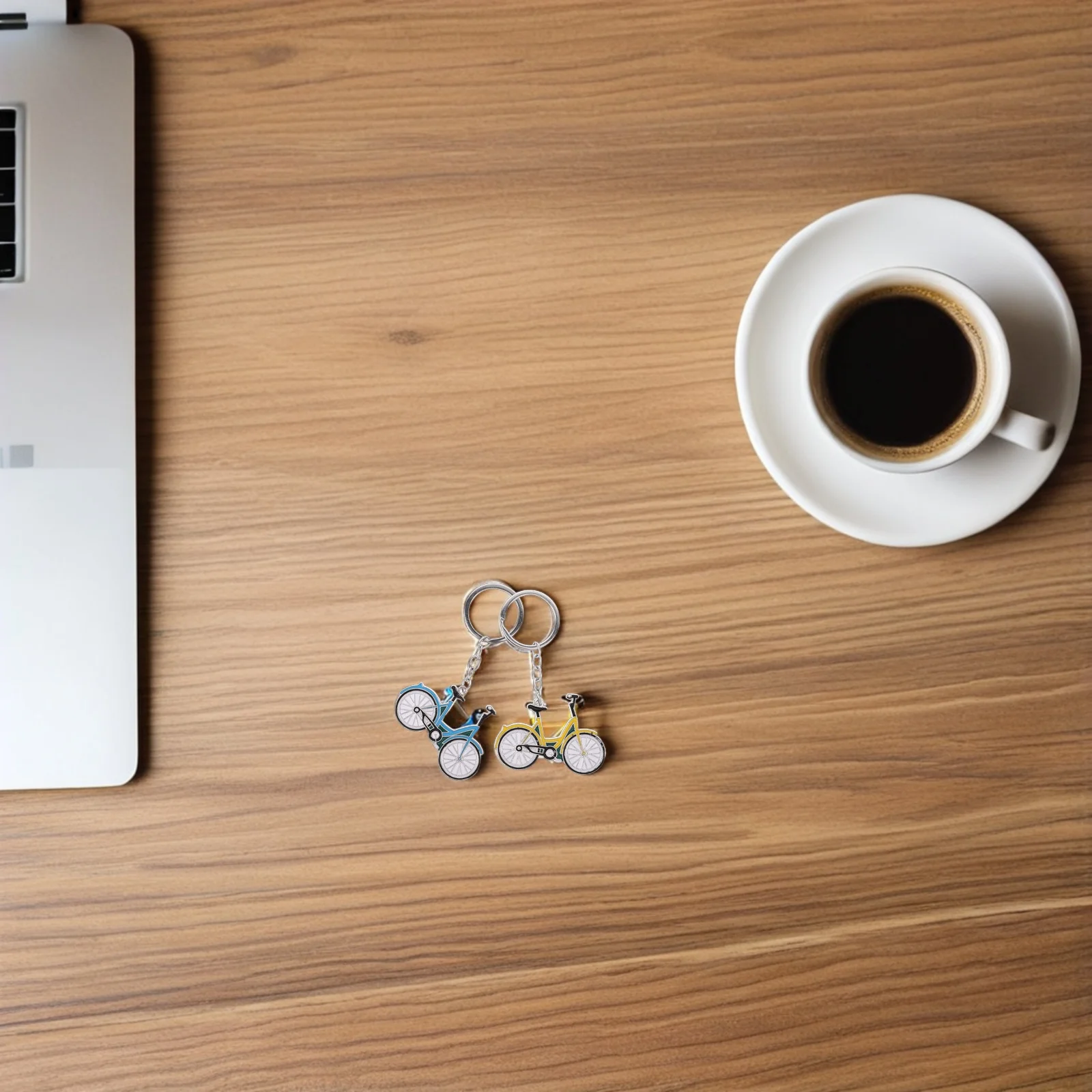 

8Pcs Creative Bike Keychain Metal Mini Bicycle Pendant Shine Resistant Keychain for Commuters Riders Trendy Charm for Everyday