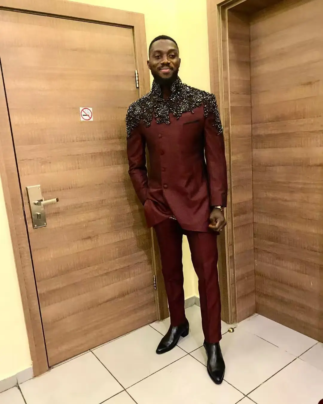 

Burgundy Crystal Men Suits Set 2 Pieces Blazer+Pants Trousers Wedding Tuxedos Formal Office Cotton Luxury Groom Prom Jacket Coat